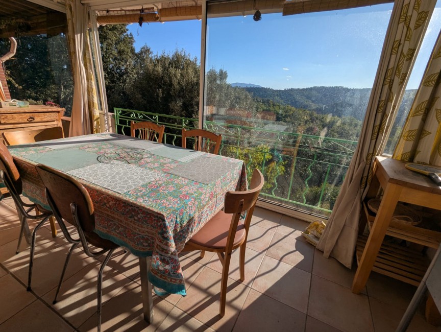 Vue salle a manger.jpg